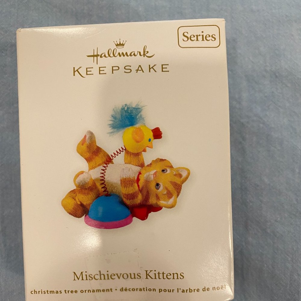 Hallmark Keepsake Ornament Mischievous Kittens 2011 Cat Feather Spring Toy